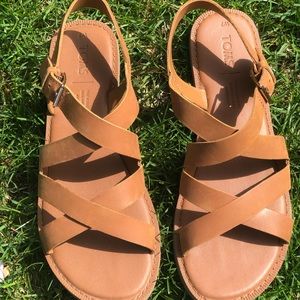 TOMS sandals (NEW)